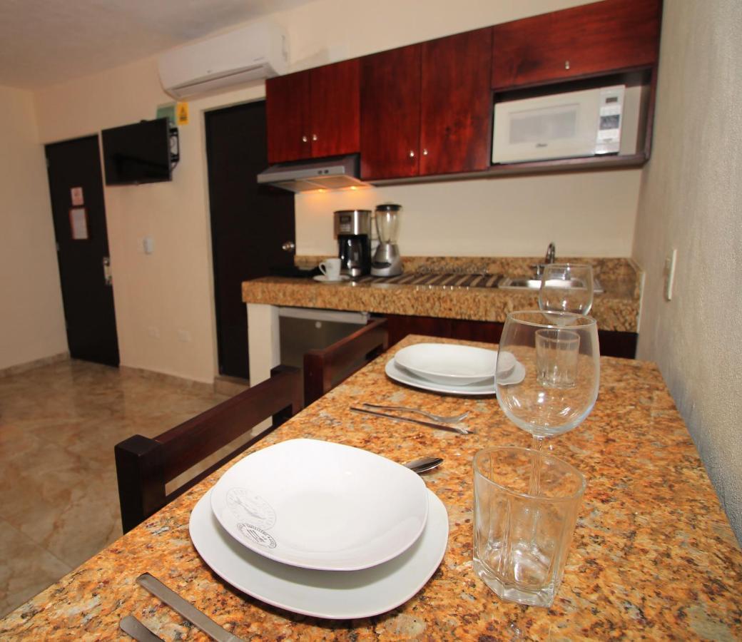 Papagayo Hotel Boutique Плайя-дель-Кармен Екстер'єр фото Kitchenette